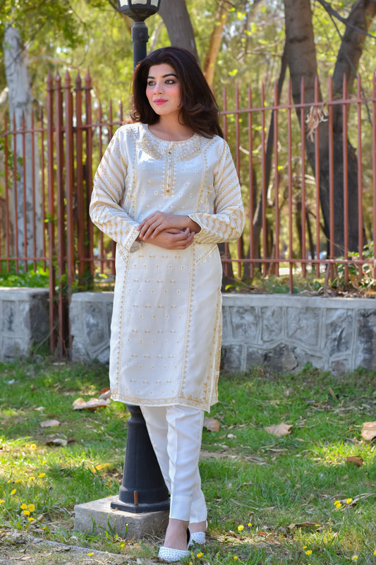 Blush Elegance White