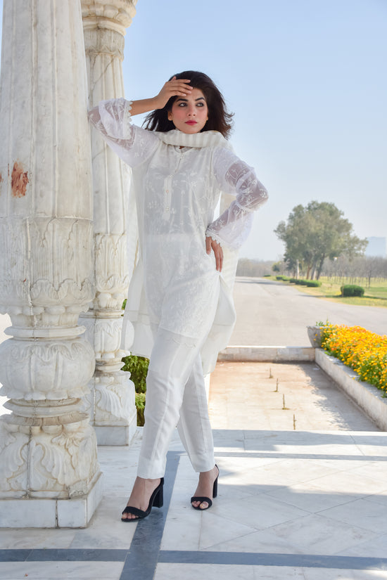 Ivory Luxe