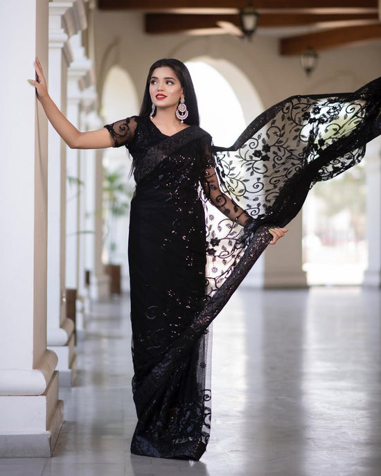Embroidered Net Sarree