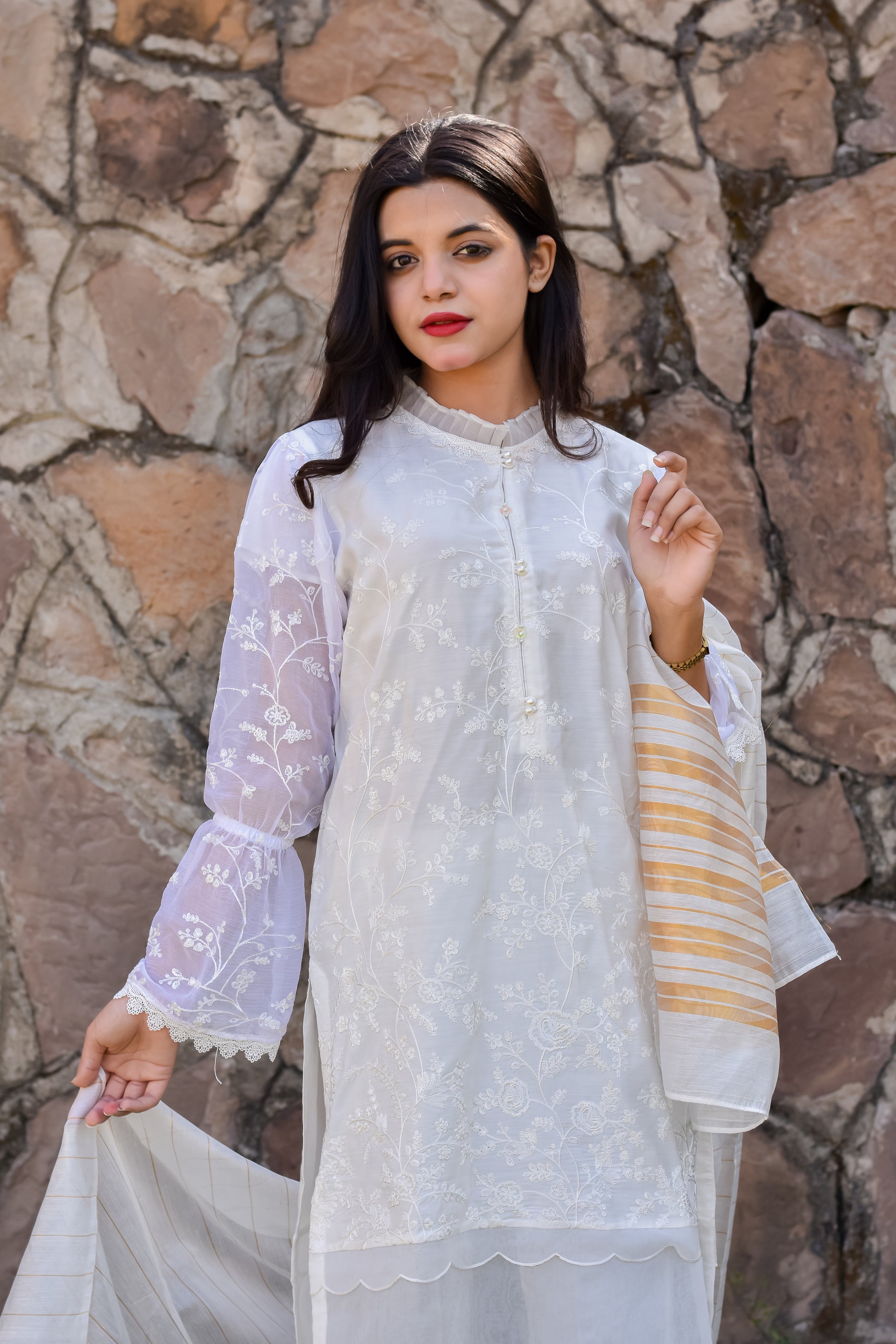 Ivory Luxe